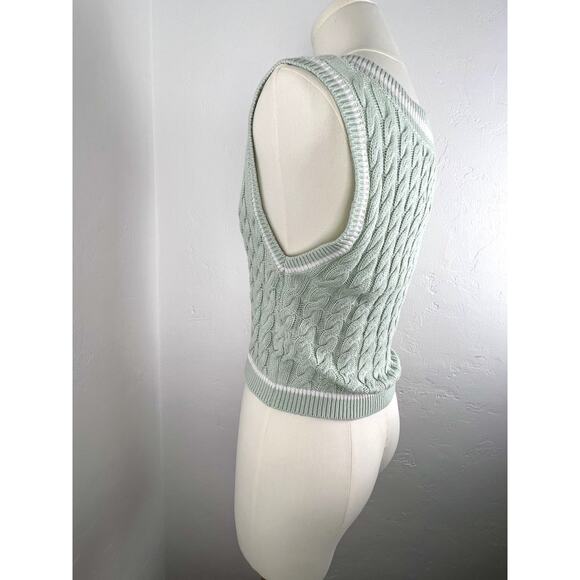 ABERCROMBIE & FITCH Muted Seafoam Green V-Neck Cable Sweater Vest (Woman: Small) - Picture 6 of 14